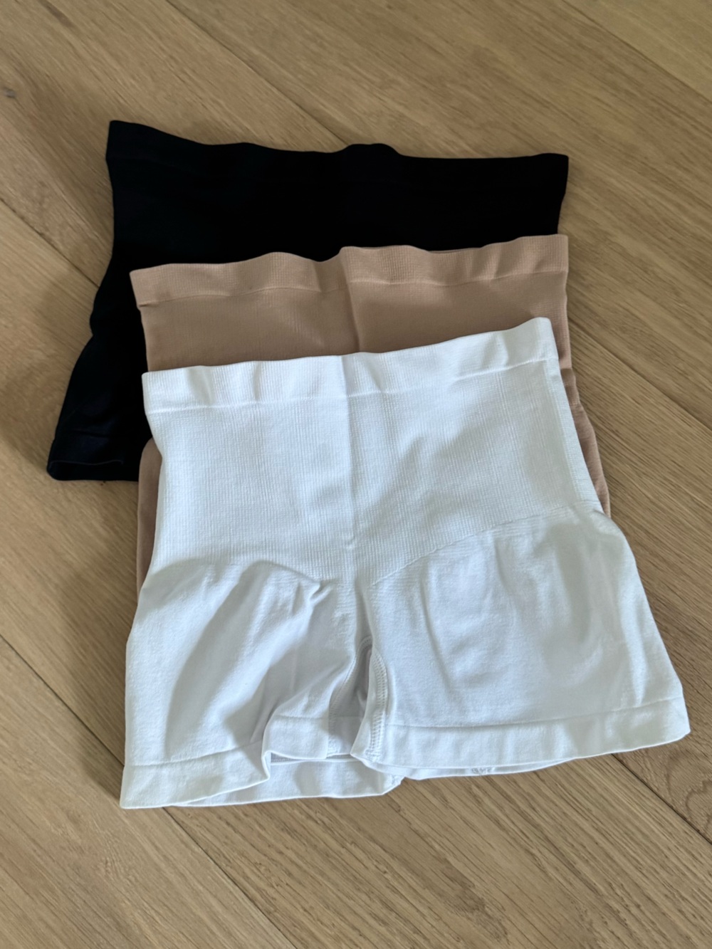 Seamless Shape-wear Shorts Set of 3 Small